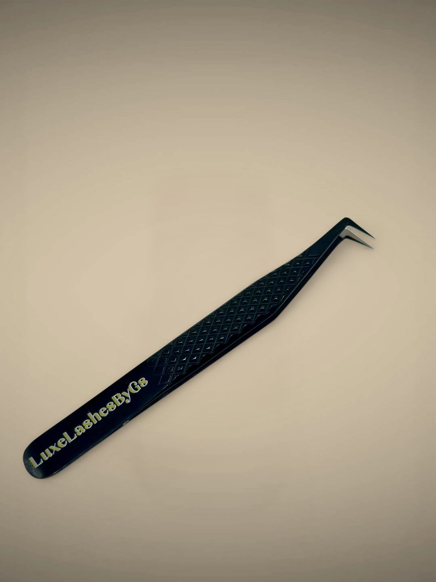 Iconic Grip Tweezer